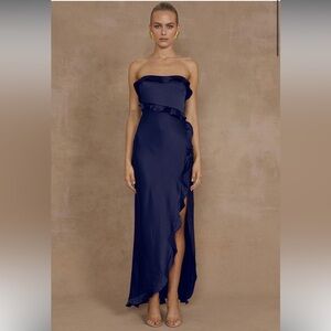 Elegant Navy Strapless Dress